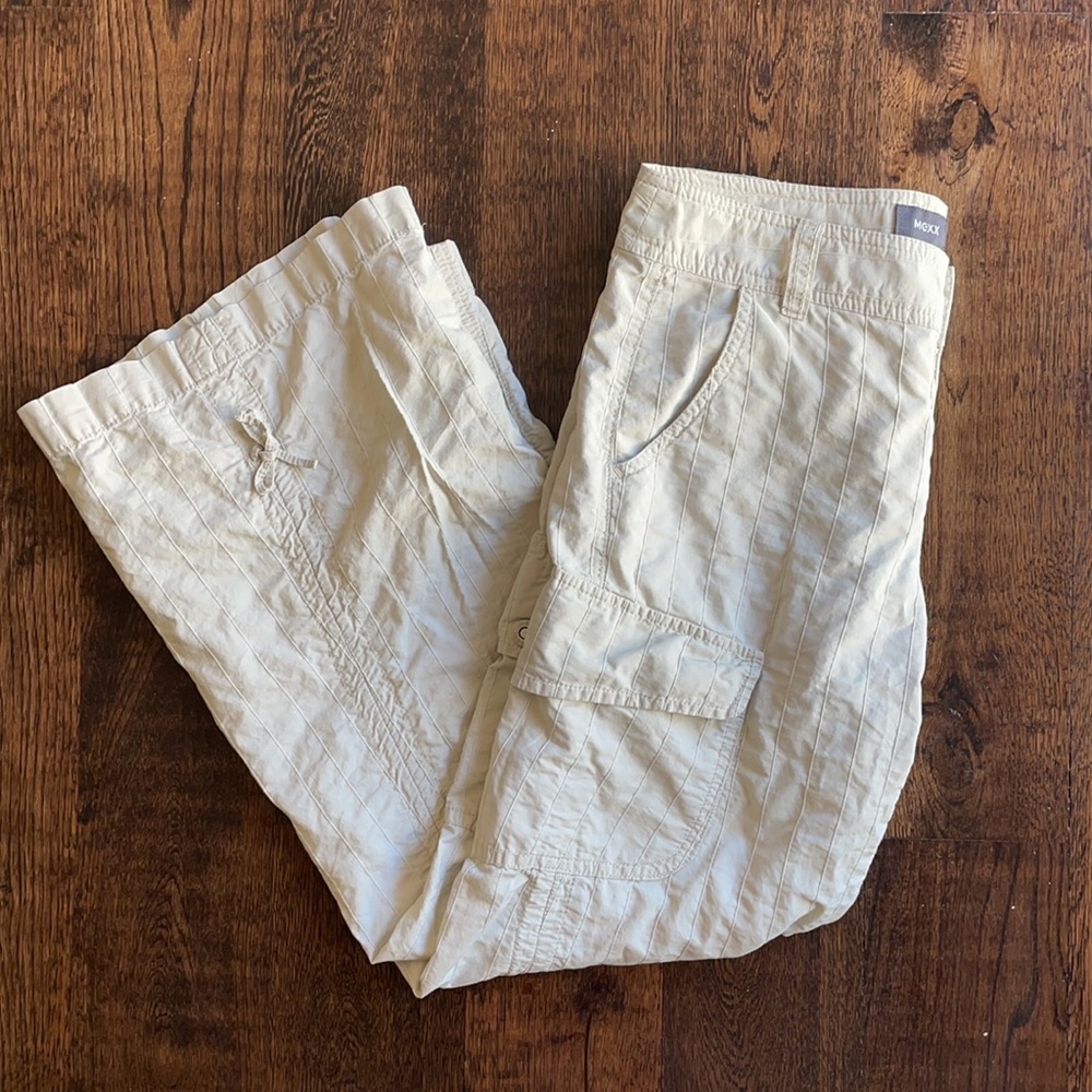 super cute pleated (kinda) cargo pants!!